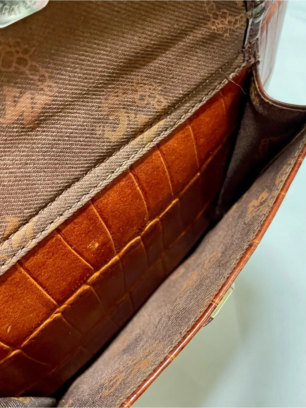 Marc Chantal (M.C.) Croc- Embossed 3 Way Bag ✨Vintage, Y2K✨